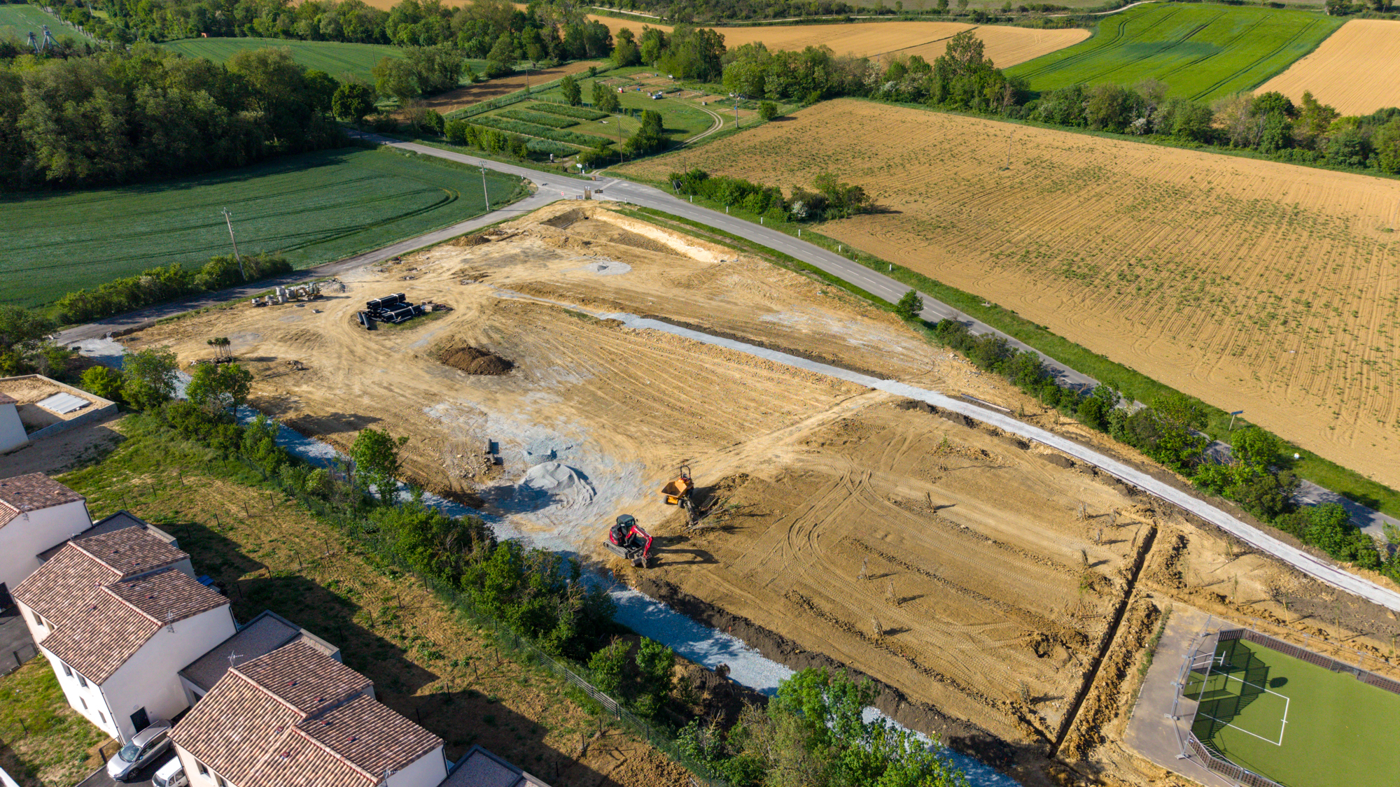 Terrassement du terrain à Salles-sur-l'Hers